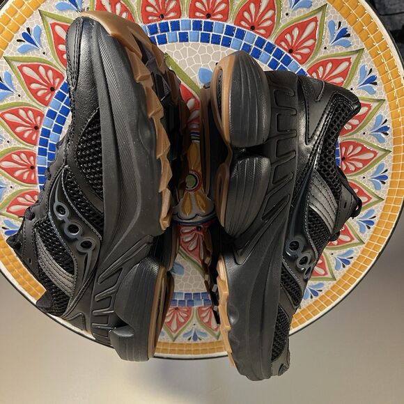 Saucony NXT Grid Women’s Size 8.5 Mens 7 Black Running Shoes S70797-3 Unisex NEW - Picture 7 of 9